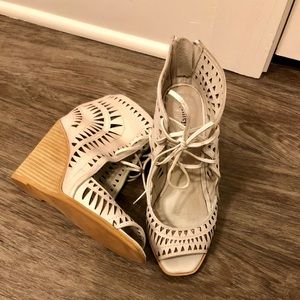 Jeffrey Campbell rodillo wedge